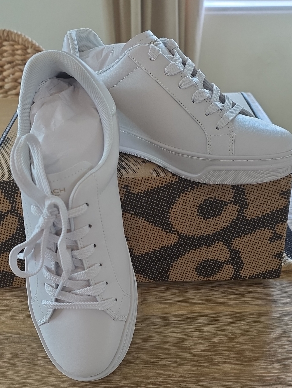 Coach Highline Women's White Low-Top Lace-Up Sneakers